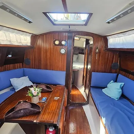 Boat Puma 34 * リスボン