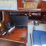 Úszó hotel Boat Puma 34