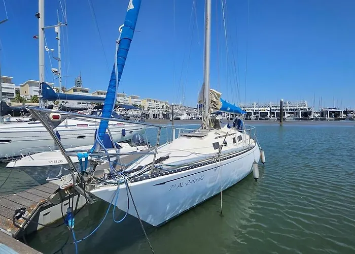 بوتيل Boat Puma 34 Lisboa