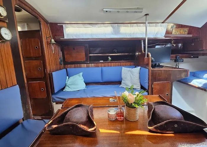 بوتيل Boat Puma 34 Lisboa