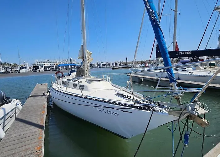 Botel Boat Puma 34 *