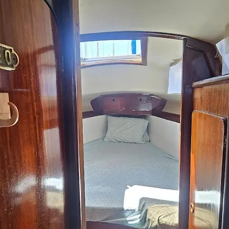 Boat Puma 34 * Lisbon