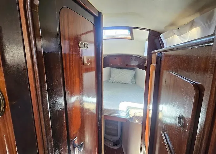 船屋 Boat Puma 34 *